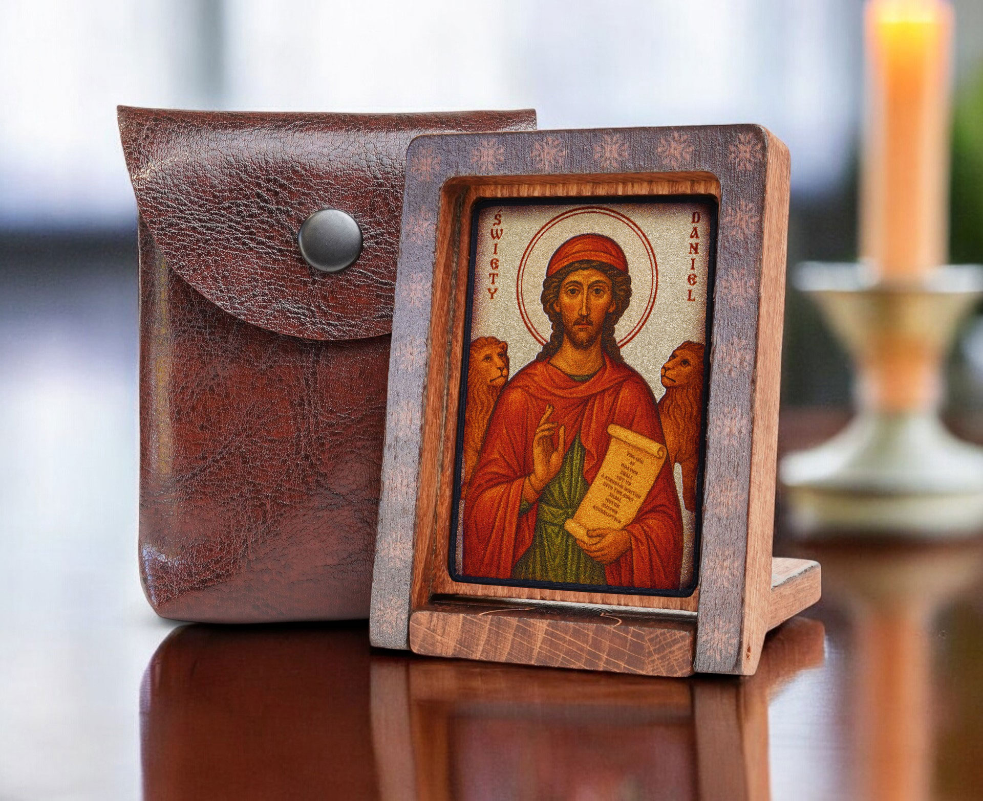 Daniel-drew-podróżna-bok-+-etui-Photoroom.jpg