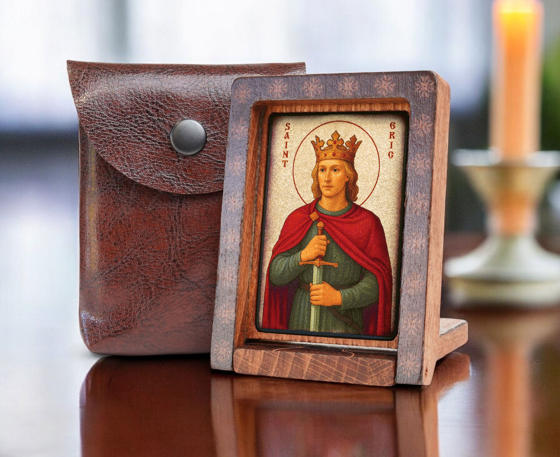 Eryk-drew-podróżna-bok-+-etui-Photoroom.jpg