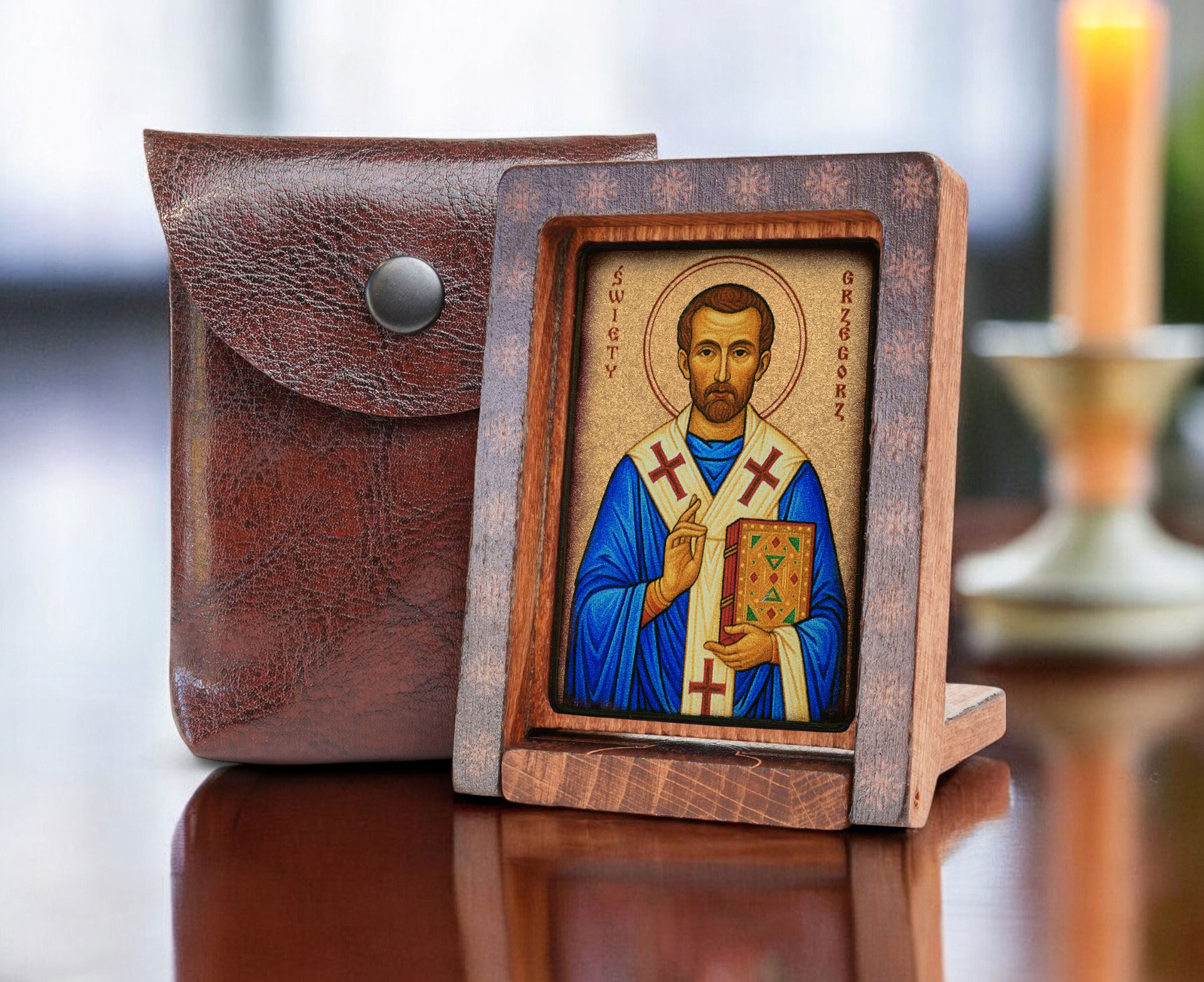 Grzegorz-drew-podróżna-bok-+-etui-Photoroom.jpg