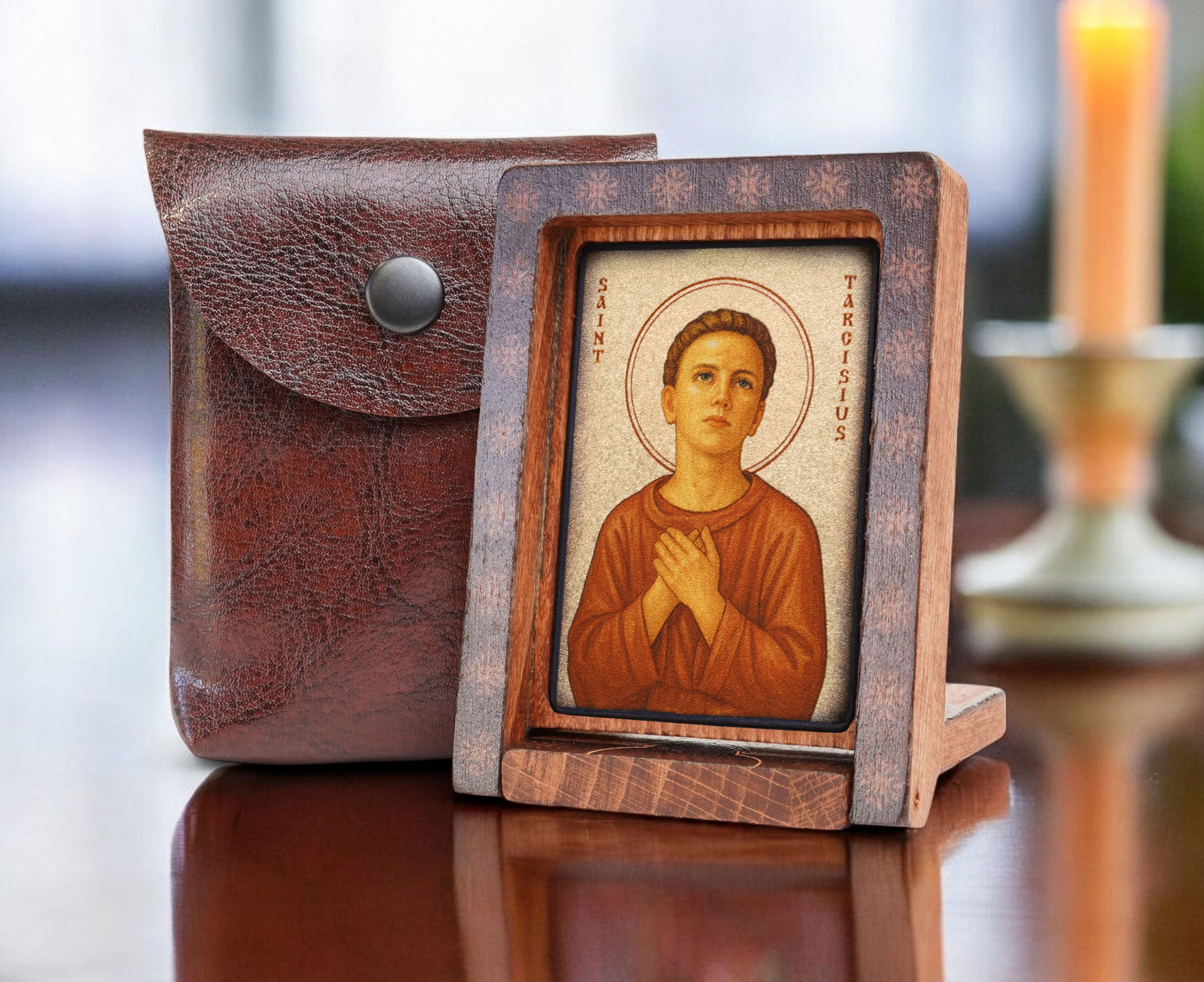 Tarcisius-drew-podróżna-bok-+-etui-Photoroom.jpg
