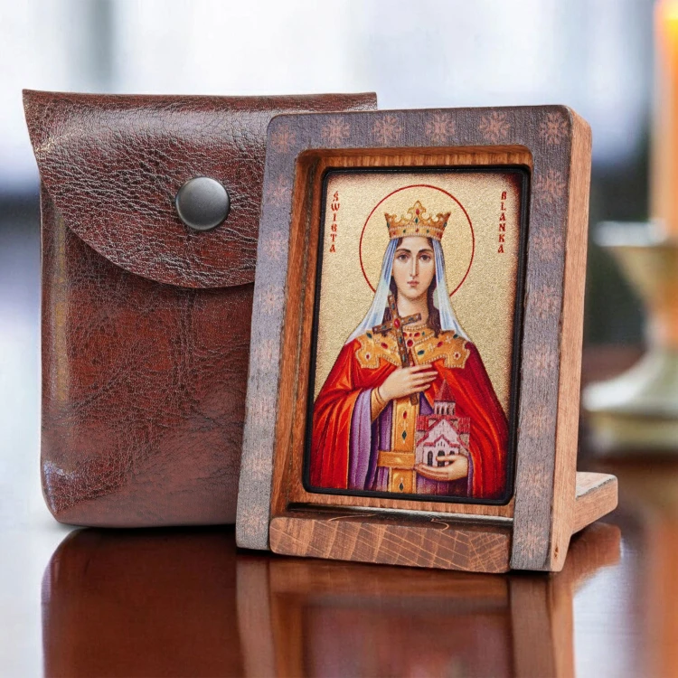 ikona-swietej-blanki-w-aranzacji-obok-etui.jpg