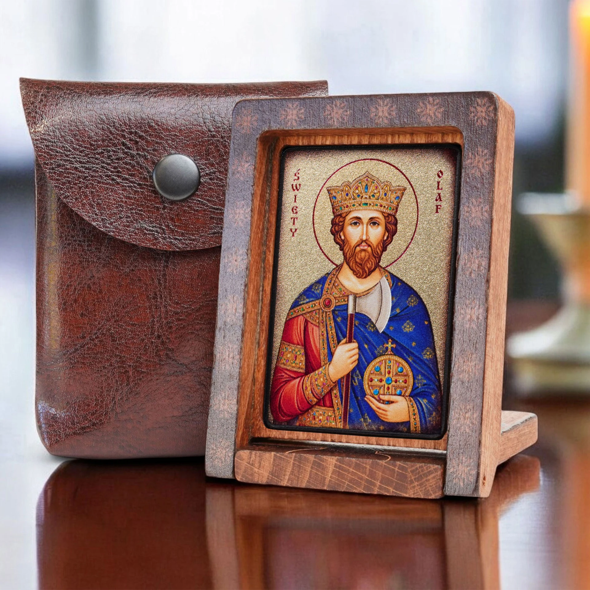 ikona-swietego-olafa-w-aranzacji-obok-etui.jpg