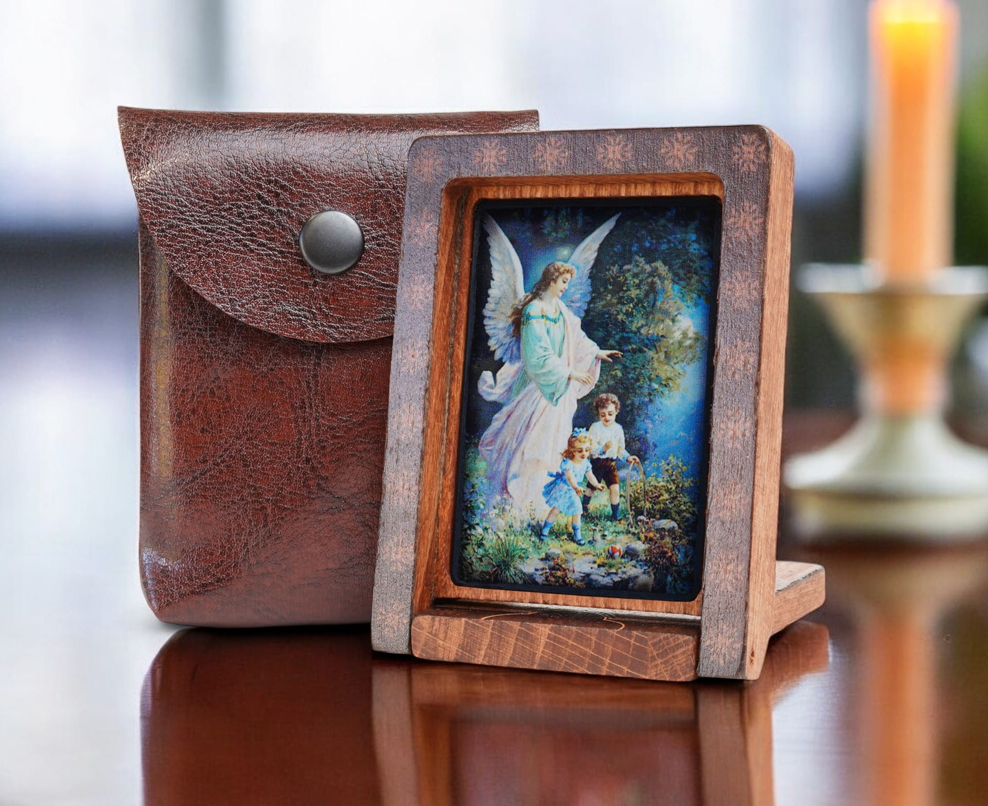 Anioł-IV-drew-podróżna-bok-+-etui-Photoroom.jpg