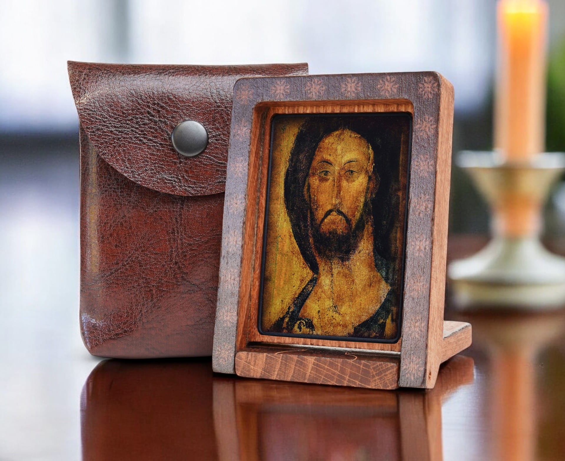 Twarz-drew-podróżna-bok-+-etui-Photoroom.jpg