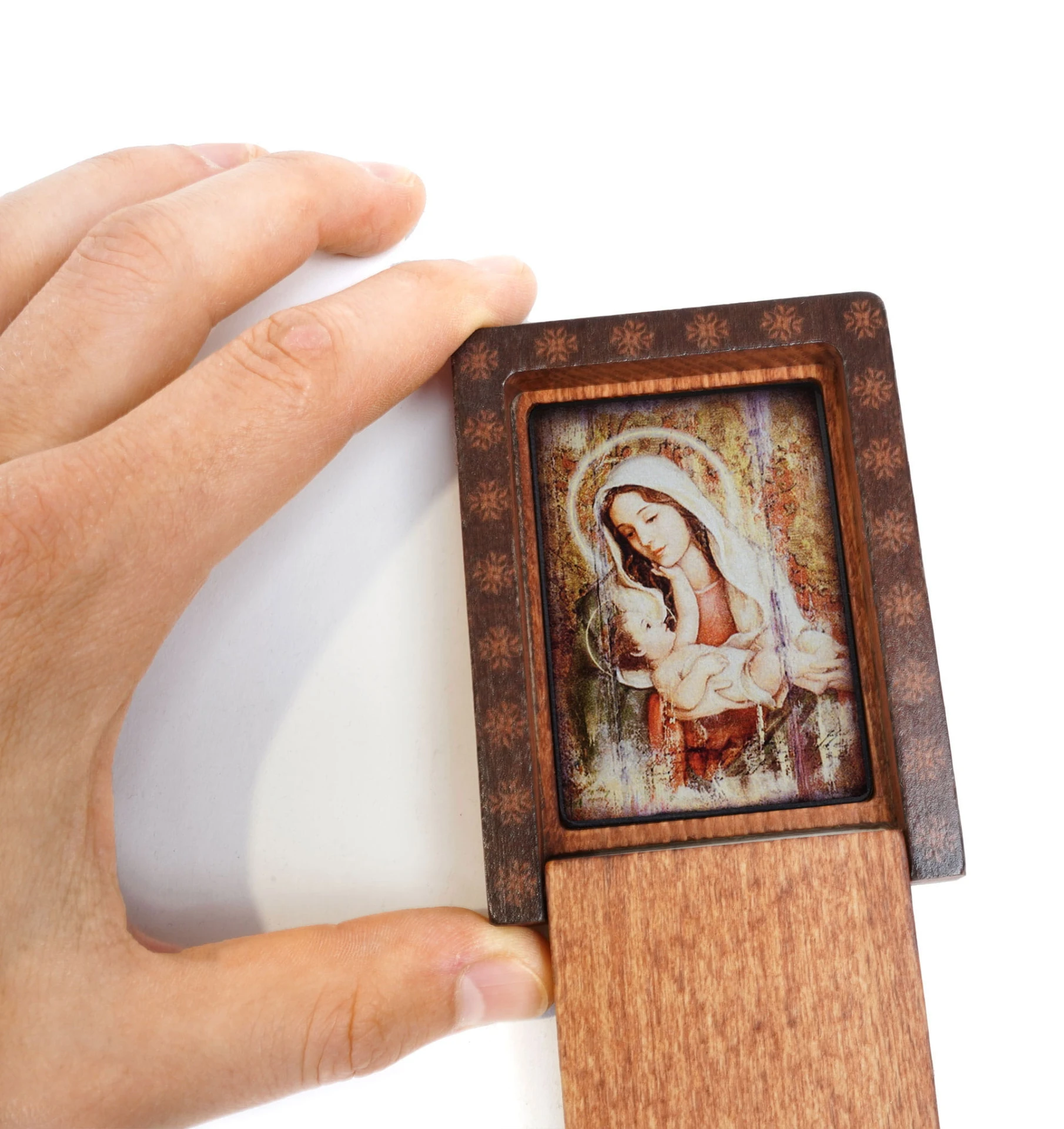 Madonna-II-drew-podróżna-przód-II.jpg