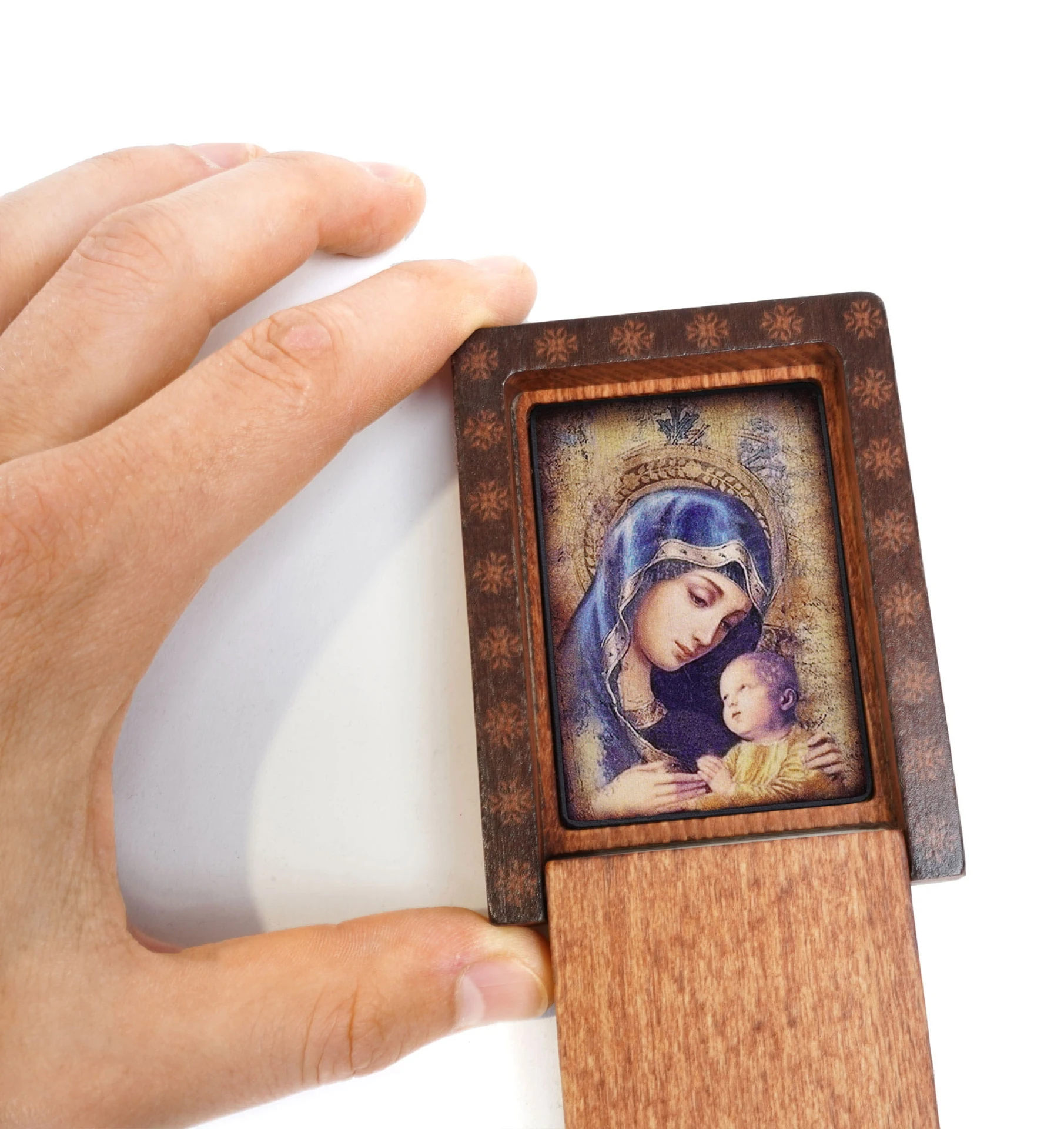 Madonna-III-drew-podróżna-przód-II.jpg