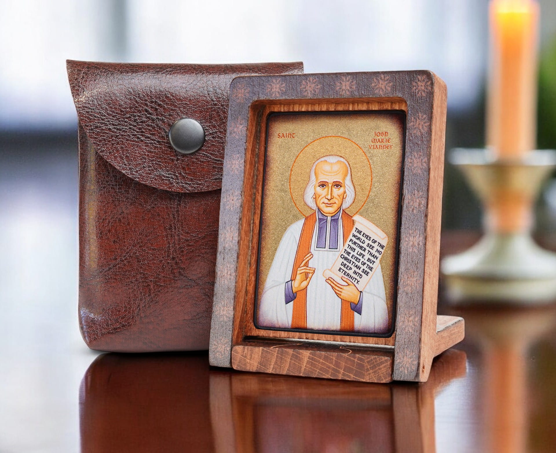 Jan-Vianey-drew-podróżna-bok-+-etui-Photoroom.jpg