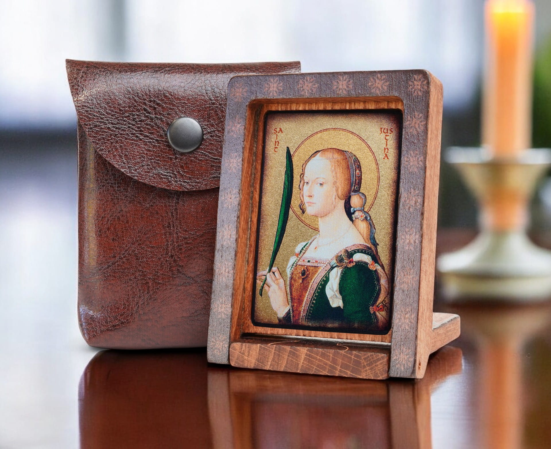 Justyna-drew-podróżna-bok-+-etui-Photoroom.jpg