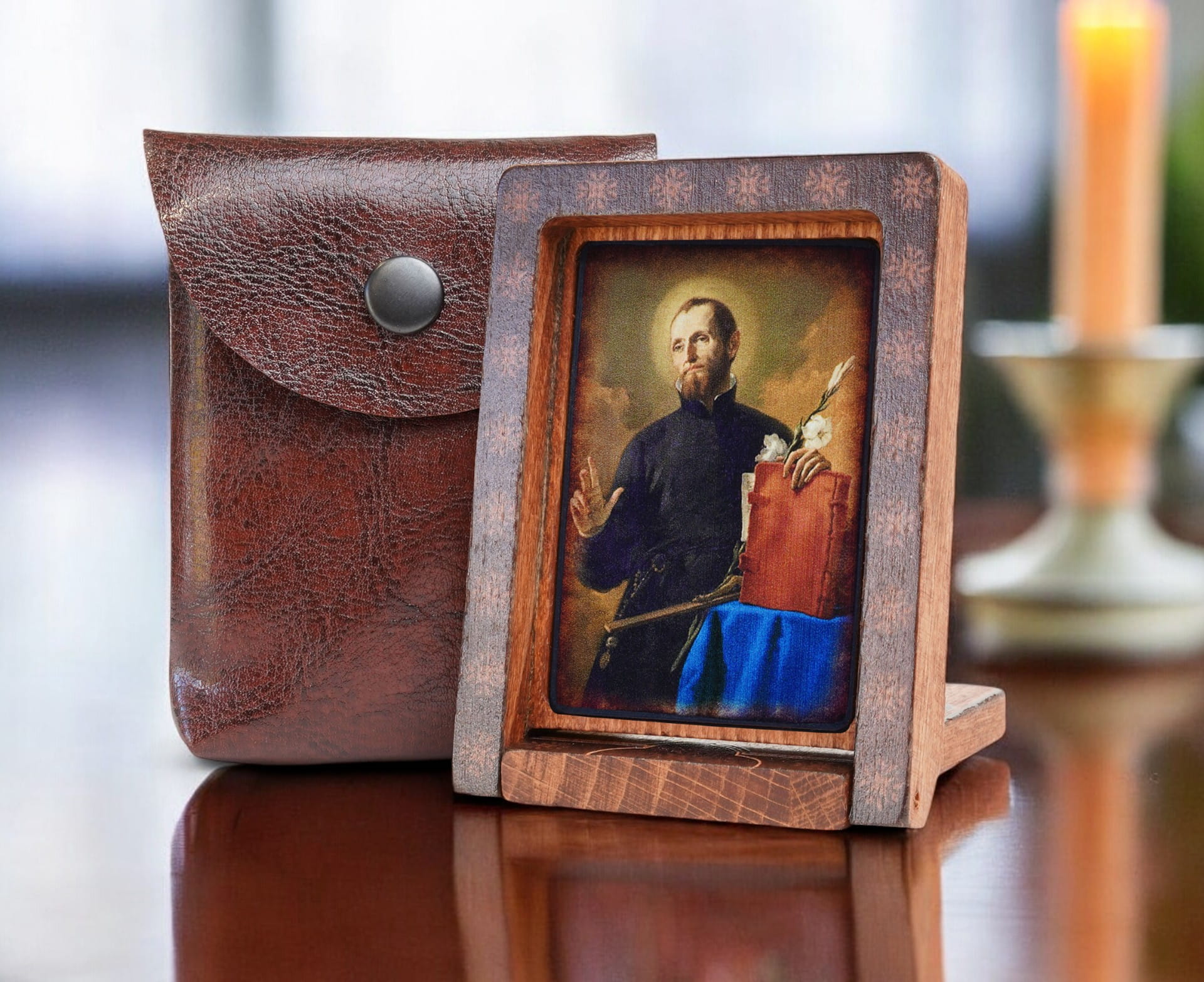 Kajetan-drew-podróżna-bok-+-etui-Photoroom.jpg