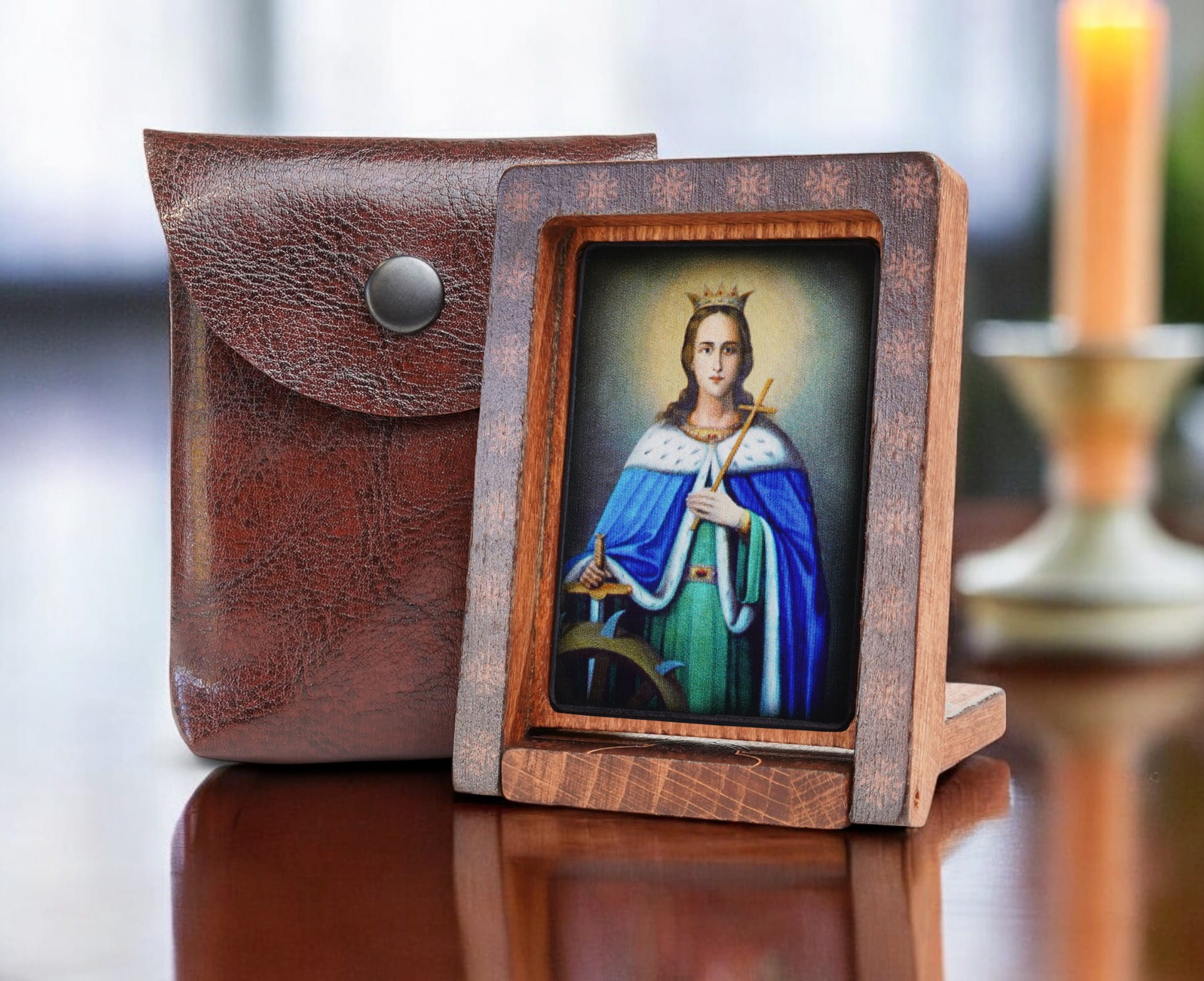 Kata-drew-podróżna-bok-+-etui-Photoroom.jpg