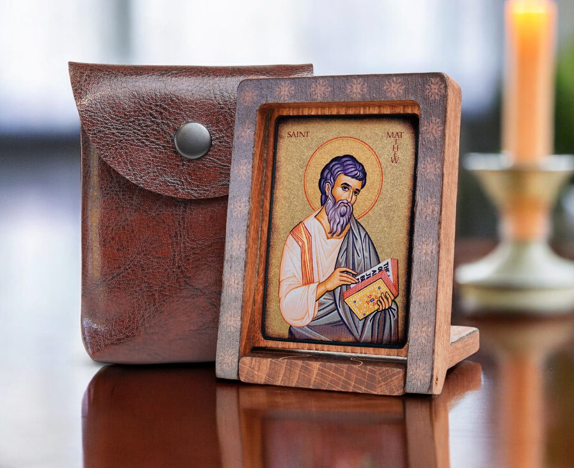 Mateusz-drew-podróżna-bok-+-etui-Photoroom.jpg