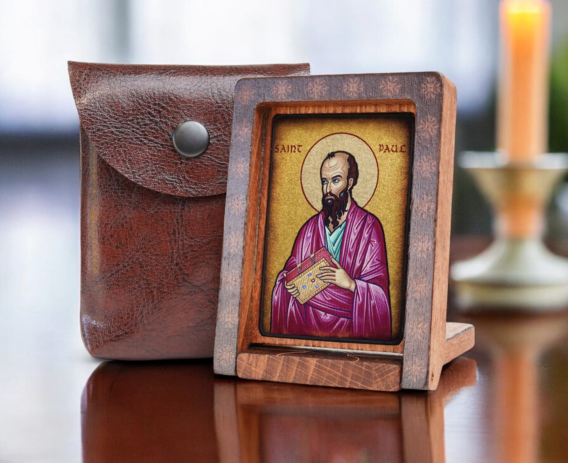 Paweł-drew-podróżna-bok-+-etui-Photoroom.jpg