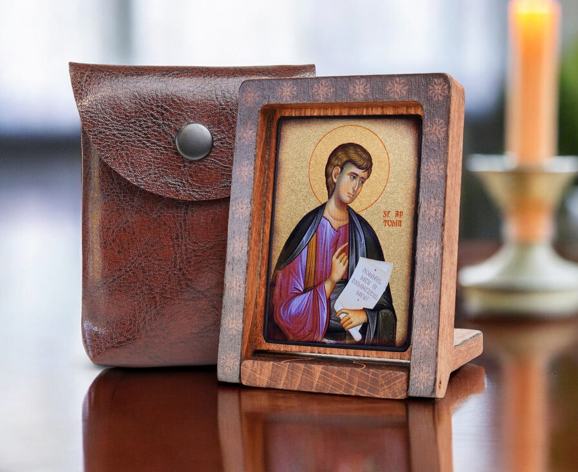 Tomasz-II-drew-podróżna-bok-+-etui-Photoroom.jpg